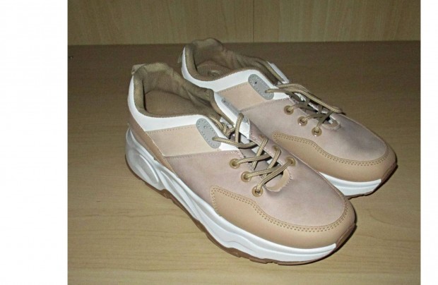 Cip tornacip edzcip sportcip sneaker bzs drapp barna