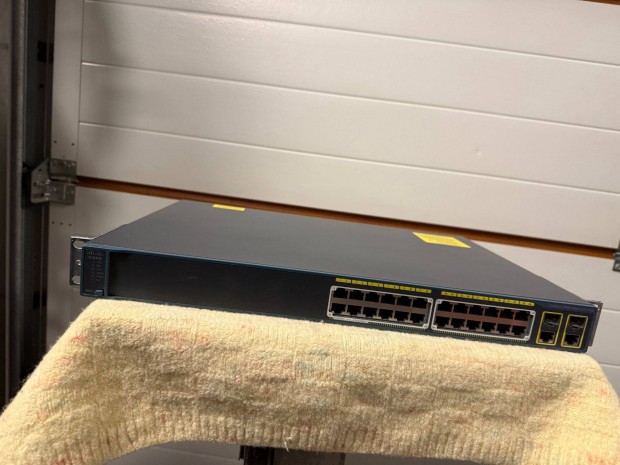 Cisco 2960 Plus 24 Portos POE Switch