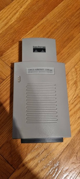 Cisco Aironet 1100 wifi Access point 