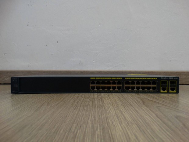 Cisco Catalyst 2960 Series WS-C2960-24TC-L