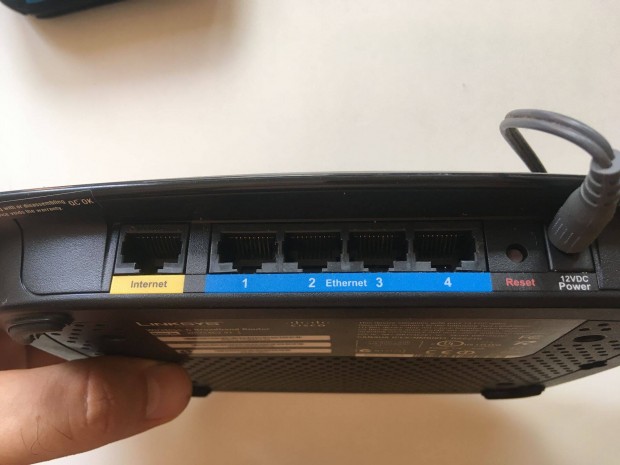 Cisco Linksys vezetk nlkli router