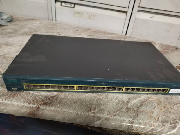 Cisco system catalyst 2950 series 24 portos kapcsol 