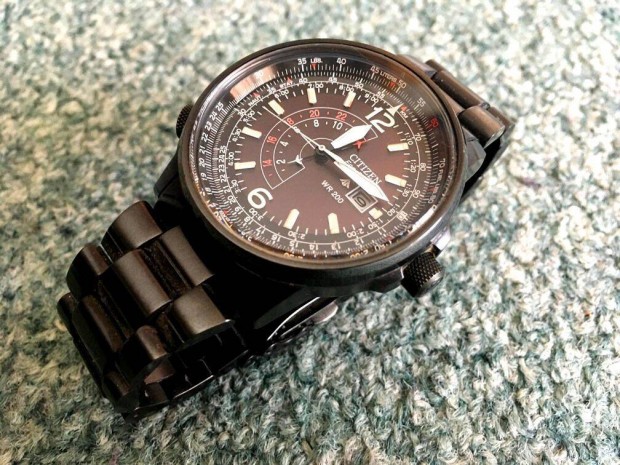 Citizen Night-hawk Black Eco-Drive ( Top Gun karra )