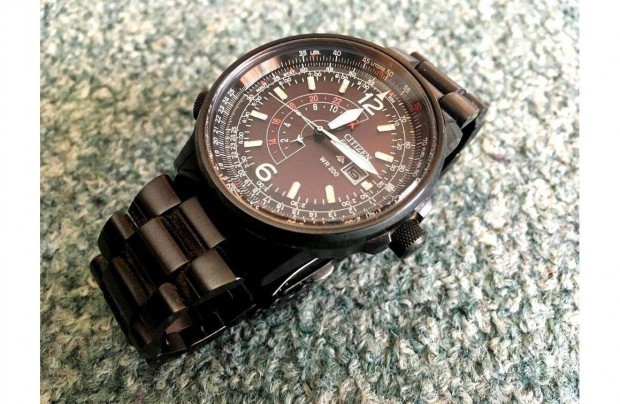 Citizen Nighthawk Black Eco-Drive ( Top Gun )