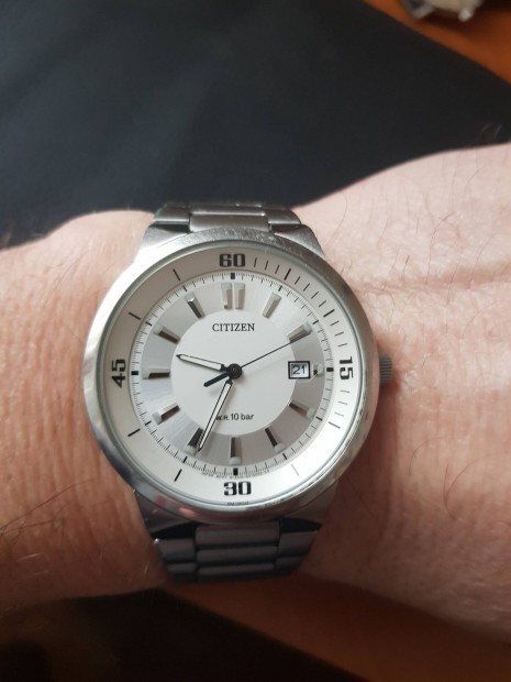 Citizen quartz karra 