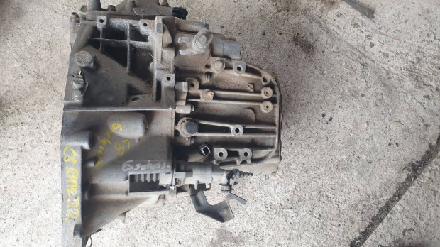 Citreon C8 2.0 2.2 HDi 6 sebességes váltó