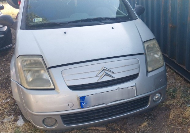 Citroën C2 1.4 Hdi 2003 évjárat Szín kód; EZR. bontott alkatrészek