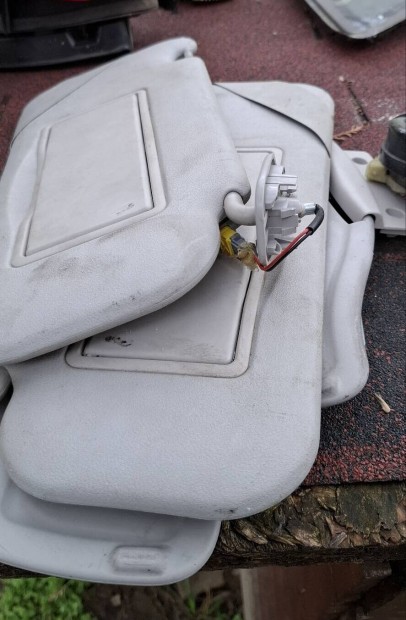 Citroën C5 2.016v napellenző megvilagitott