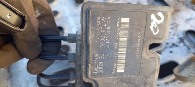 Citron c2 1.4 hdi abs kocka 