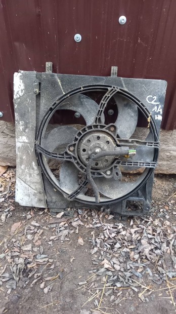 Citro�n c2 1.4 hdi h�t� ventil�tor h�t� keret 