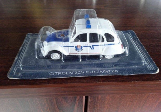 Citroen 2CV Ertzaintza Spanyol rendr kisauto modell 1/43 Elad
