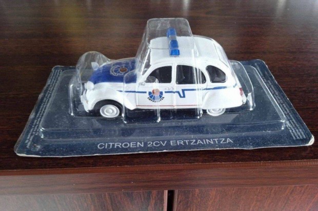 Citroen 2CV Ertzaintza Spanyol rendr kisauto modell 1/43 Elad