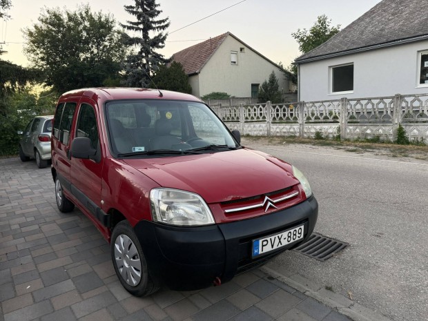 Citroen Berlingo 1.4 5személyes