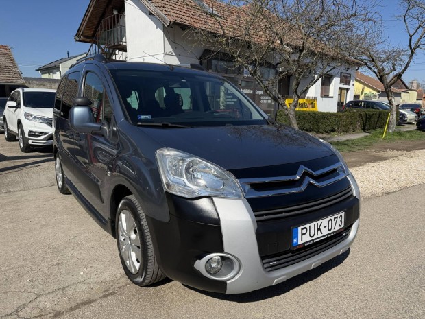 Citroen Berlingo 1.6 HDi XTR TV ! Klíma ! Dupla...