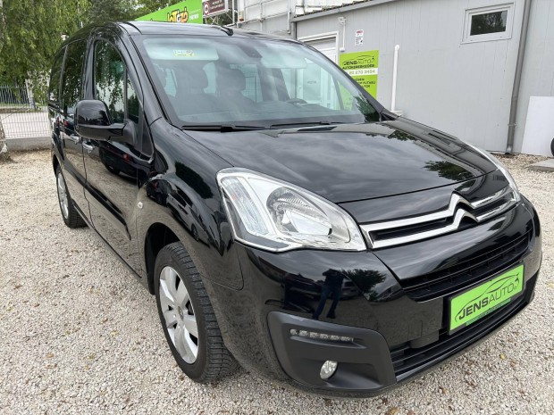Citroen Berlingo 1.6 VTi Feel Szervizkönyv