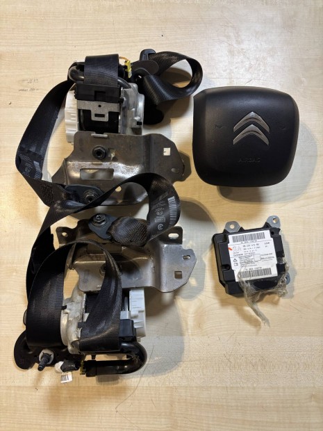 Citroen Berlingo III K9 2018- TGK lgzsk szett 