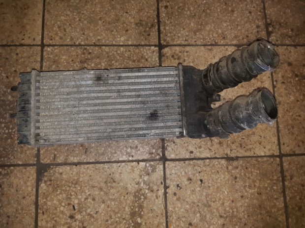 Citroen Berlingo II Töltőlevegő Hűtő / Intercooler