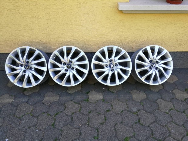 Citroen Berlingo, C 4 Picasso gyári alufelni garnitúra 6,5-17"