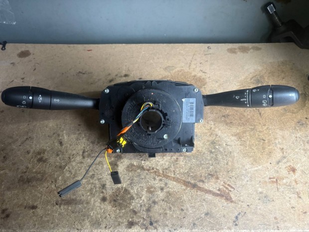 Citroen C2 C3 bajuszkapcsol� 2002-2005