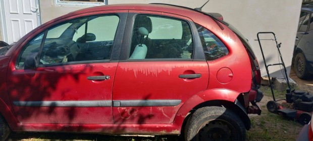 Citroen C3 1.1benzines bontásból megmaradt alkatrészek eladóak