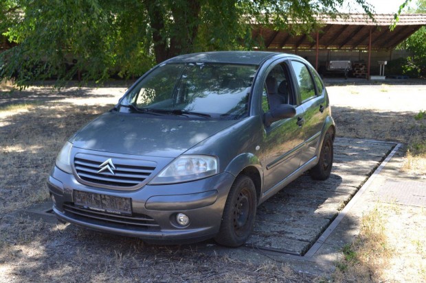 Citroen C3 1.4 bontási alkatrész, bontás! Motorkód: KFV Színkód: Eytc