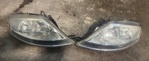 Citroen C3 2002-2010 első lámpák fényszórók
