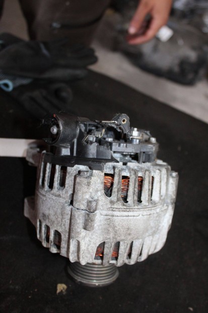 Citroen C3 2016- 1.2 VTI generátor 9826574080 (200)