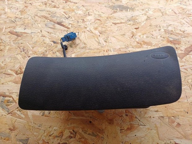 Citroen C3 (2002-2008) Jobb Els� Utasoldali L�gzs�k