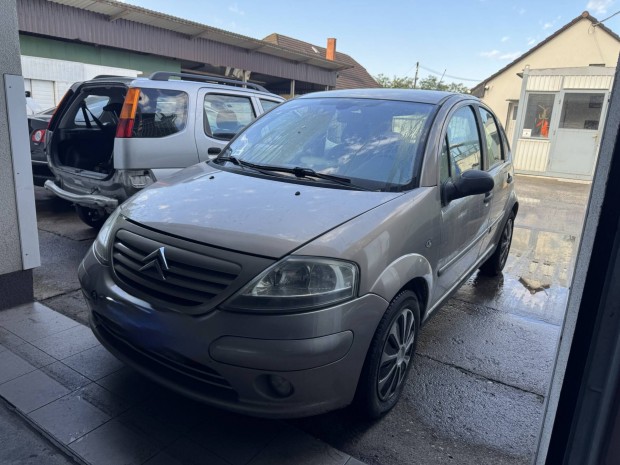 Citroen C3 bontott alkatrészek
