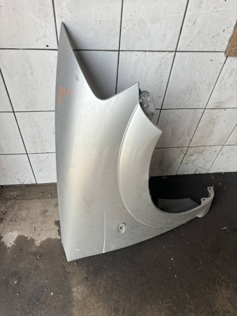 Citroen C3 jobb s�rv�d� sz�rke 