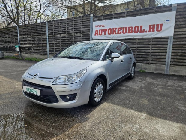 Citroen C4 1.4 Comfort �j forgalombahelyez�ssel...