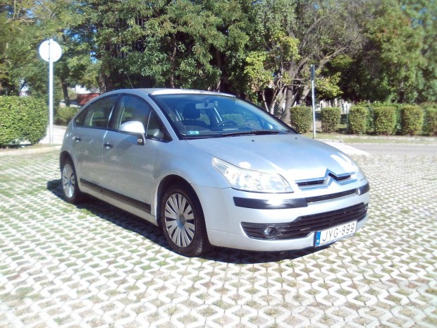 Citroen C4 1.4 Elite Jó motorral.klímával.5l-es...