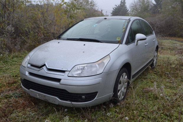 Citroen C4 2006 bontsi alkatrsz, bonts! Motorkd: 9HV Sznkd: EZR