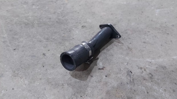 Citroen C4 C5 Peugeot 307 407 04- 2.0 Turb� leveg�cs� cs� csonk 7211