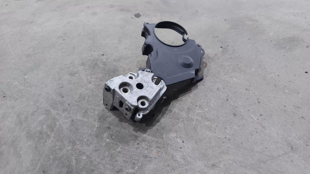 Citroen C4 C5 Peugeot 307 407 04- Motortart�bak konzol burkolat 7196