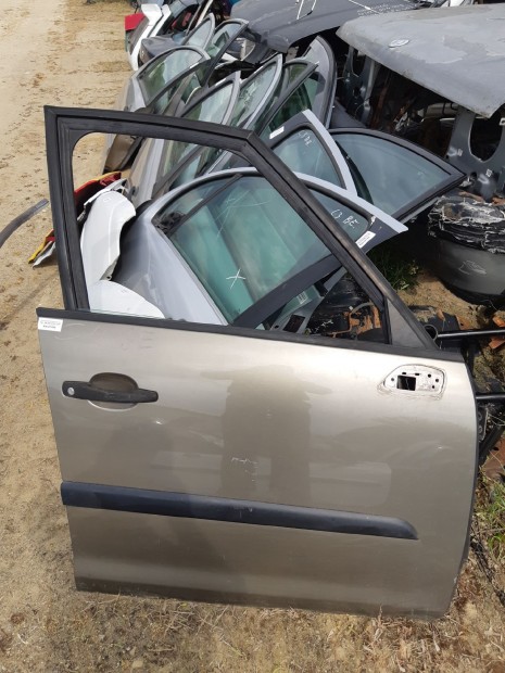 Citroen C4 Grand Picasso Jobb Els� Ajt�