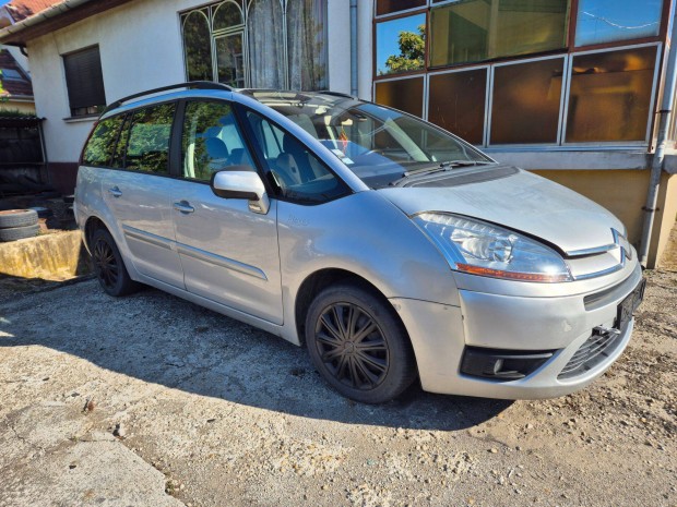 Citroen C4 Picasso 2006-os 1.6 HDI alkatrészei eladóak