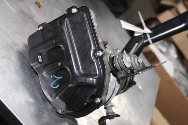 Citroen C4 Picasso 2007-2010 szervó szivattyú 9684040180 (2.)