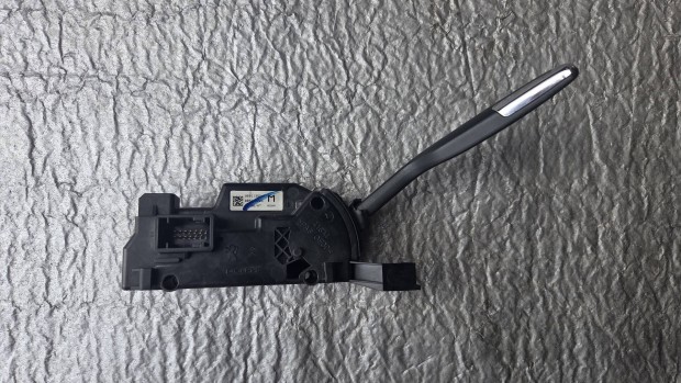 Citroen C4 Picasso Grand Picasso automatav�lt� kapcsol� 96811352XT 