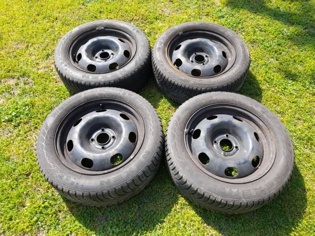 Citroen C4 Picasso/Grand Picasso téli gumi garnitúra 215/55R16 2022-es