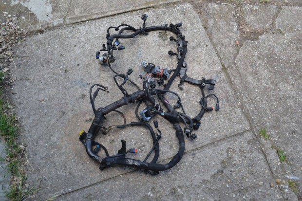 Citroen C4 Picasso I 1.6 HDi motor kbelkteg, vezetkkteg 9684680180