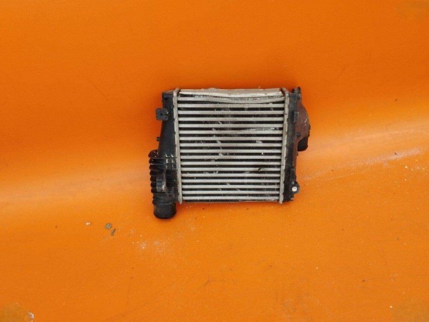 Citroen C4 Picasso Peugeot 308 intercooler ht 9675627980 (L.25)