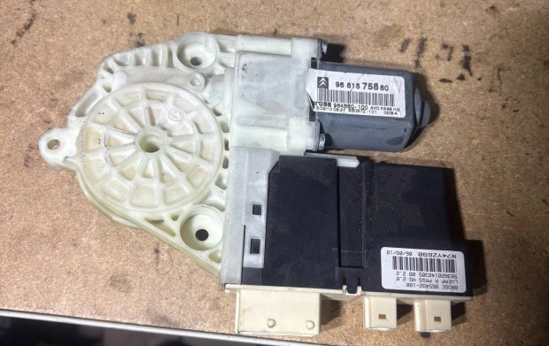 Citroen C4 ablakemelő motor