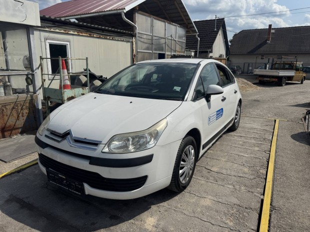 Citroen C4 bontott alkatrészek