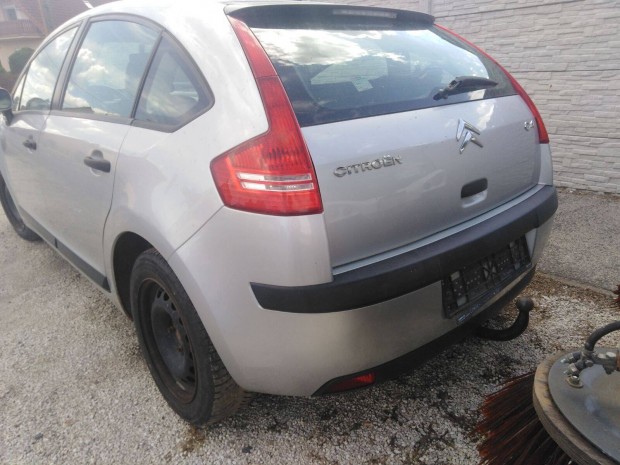 Citroen C4 csomagtrajt