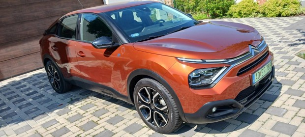 Citroen C4 e-C4 50kWh Shine 360 Kamera. 2 Töltő...