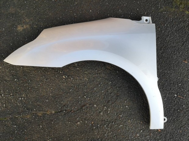 Citroen C4 gy�ri bal els� s�rv�d� ez�st �s sz�rke sz�nben 