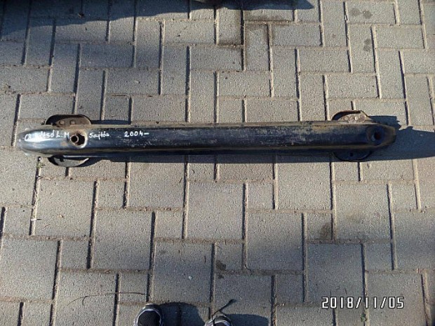 Citroen C4 hátsó lökhárító merevítő