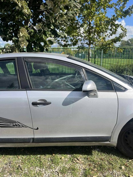 Citroen C4 jobb els ajt