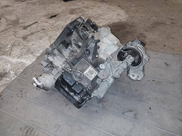 Citroen C5 C6 2.7 HDI motor automatavlt automata vlt